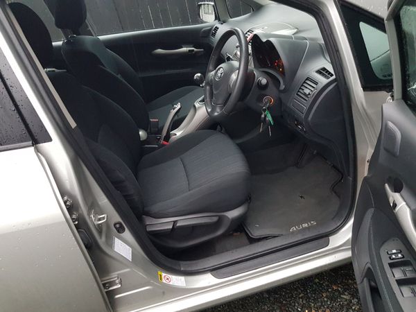 AURIS.. NCT 02/26.. READ BEFORE CALLING 368920378