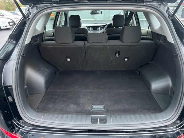 2018 (182) Hyundai Tucson S Blue Drive 1.7 CRDI 368944127