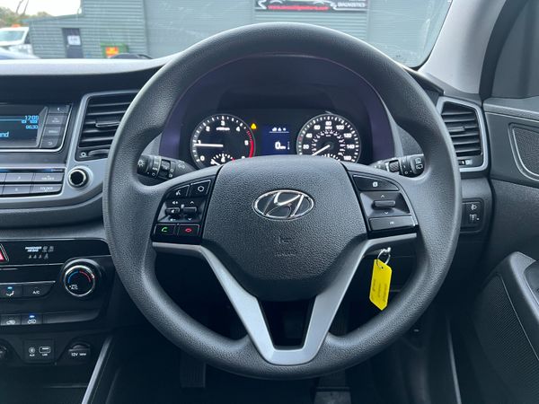 2018 (182) Hyundai Tucson S Blue Drive 1.7 CRDI 368944149