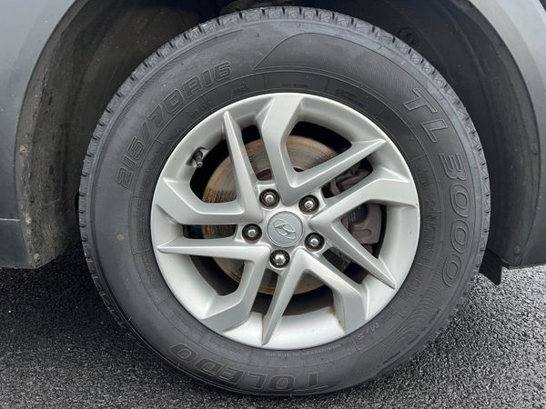 2018 (182) Hyundai Tucson S Blue Drive 1.7 CRDI 368944141