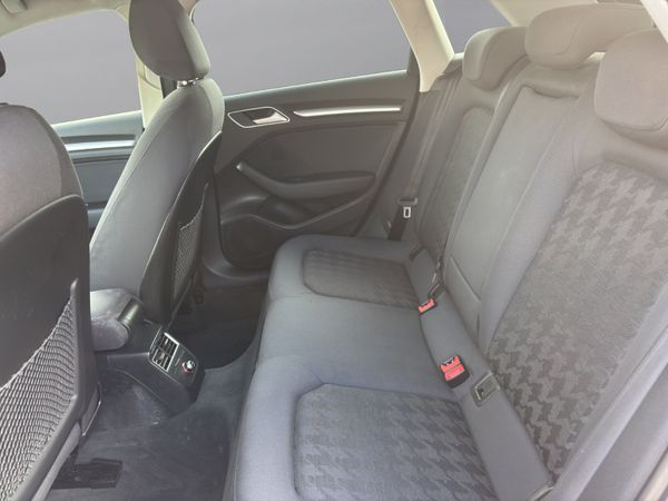 2015 AUDI A3 (S184) 368966287