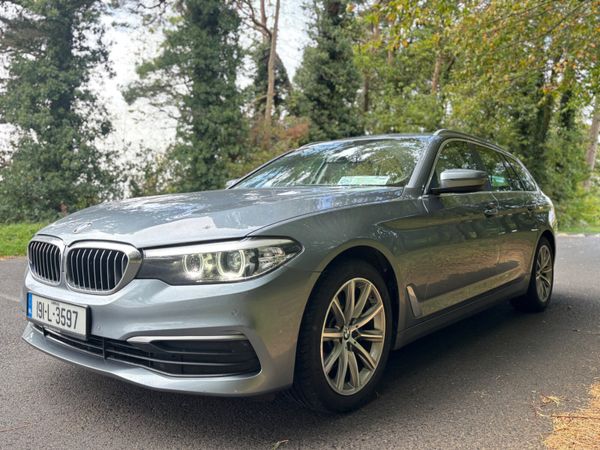 2019 BMW 5-Series 520d estate 368977231