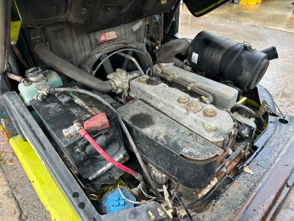 CLARKE 2.5 TON DIESEL FORKLIFT ...PERKINS 368971992