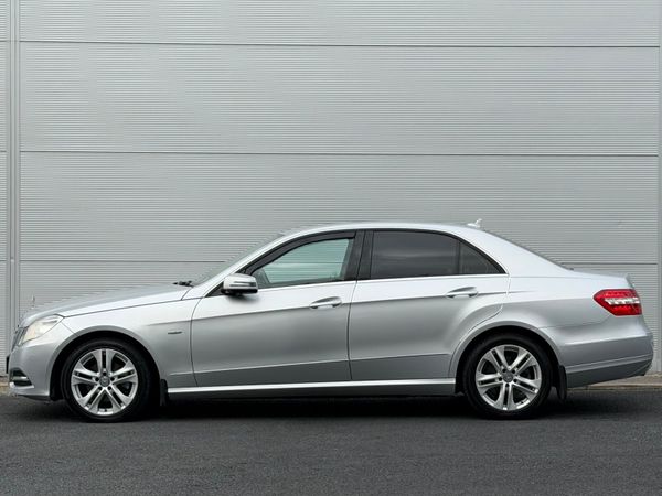 Mercedes-Benz E220d Elegance 368985589