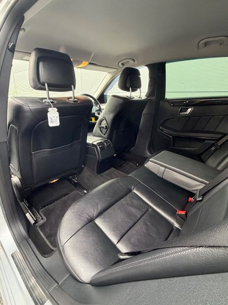 Mercedes-Benz E220d Elegance 368985595