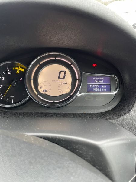 Renault Megane 2015 368985695