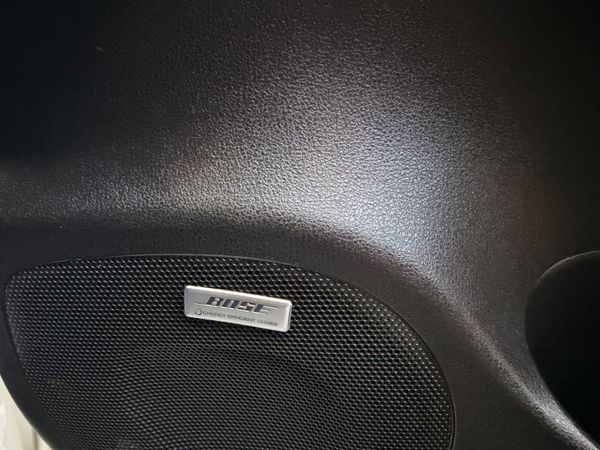 Nissan Leaf EV SVE + 6.6kW Charger 369014015