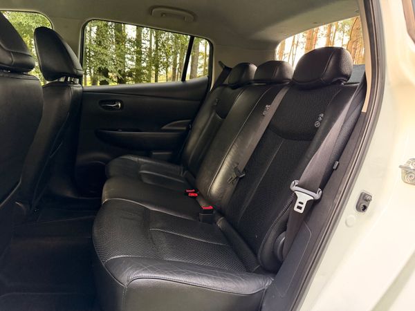 Nissan Leaf EV SVE + 6.6kW Charger 369014047