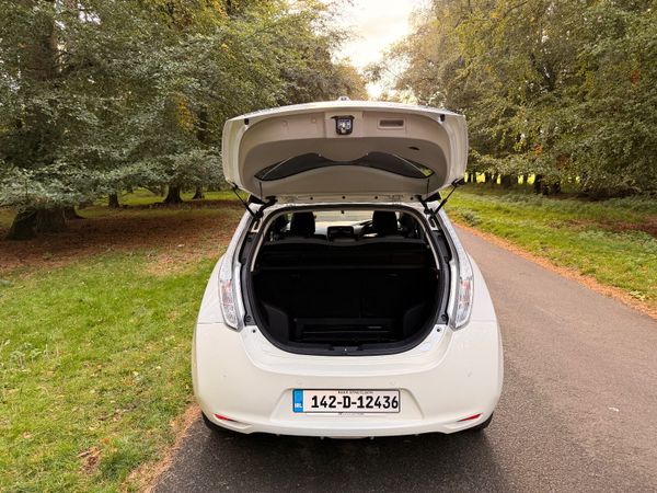 Nissan Leaf EV SVE + 6.6kW Charger 369014049