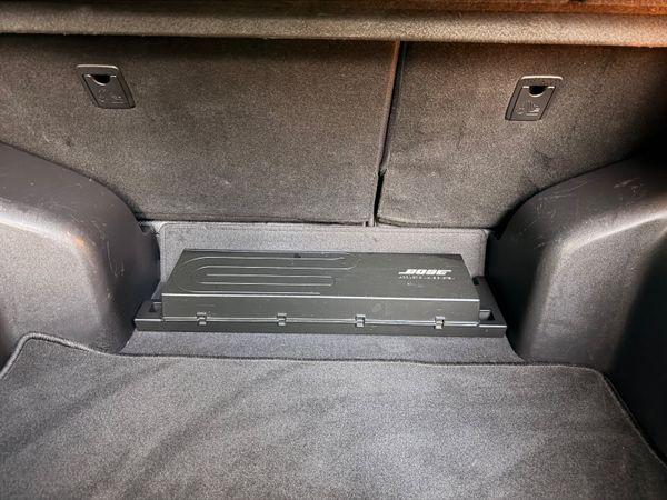 Nissan Leaf EV SVE + 6.6kW Charger 369014053