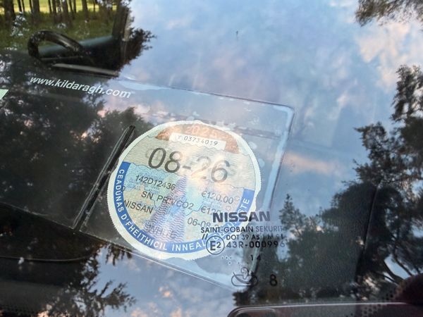 Nissan Leaf EV SVE + 6.6kW Charger 369014060