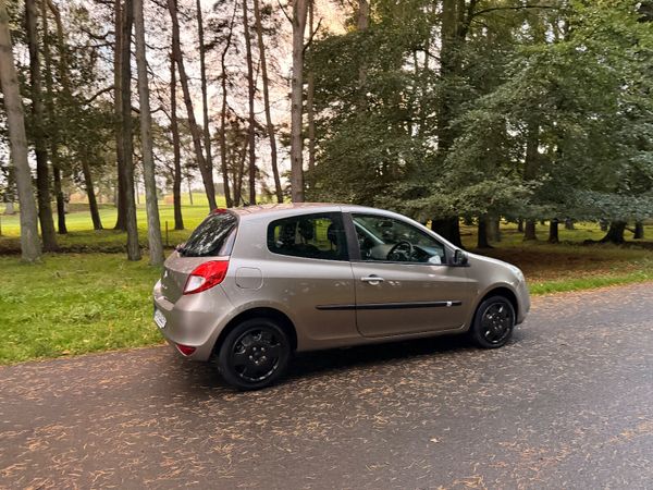Renault Clio 2010 New NCT 369014519