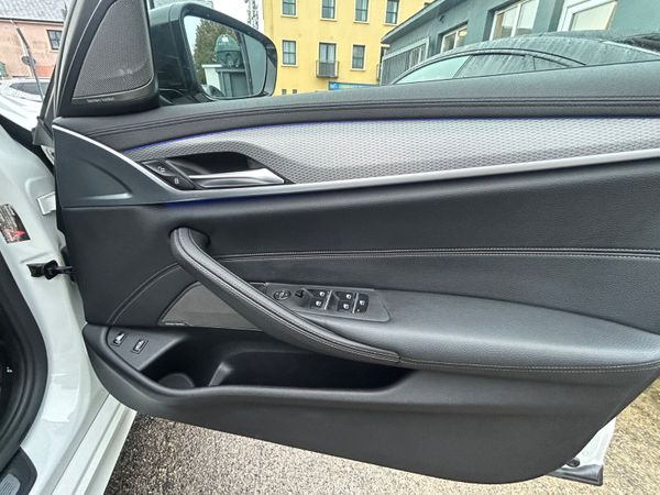 191 BMW 530E G30  M-SPORT AUTO = €170 TAX == PRO P 369018889