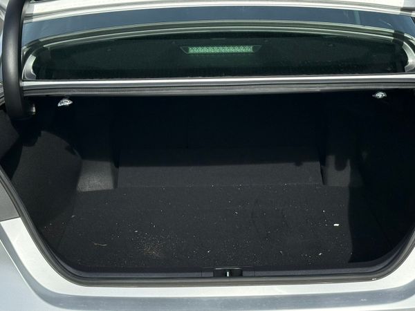 2019 Toyota CAMRY 2.5 Hybrid automatic 369019644