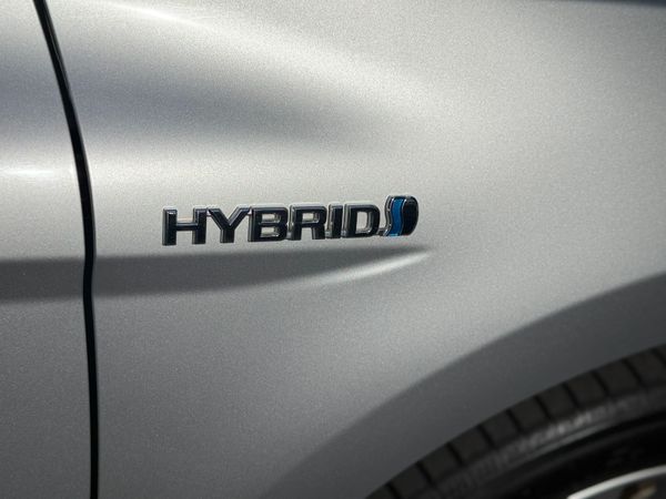 2019 Toyota CAMRY 2.5 Hybrid automatic 369019645