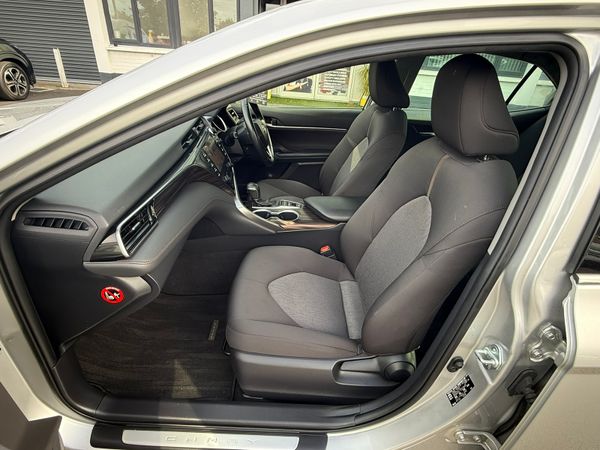 2019 Toyota CAMRY 2.5 Hybrid automatic 369019641