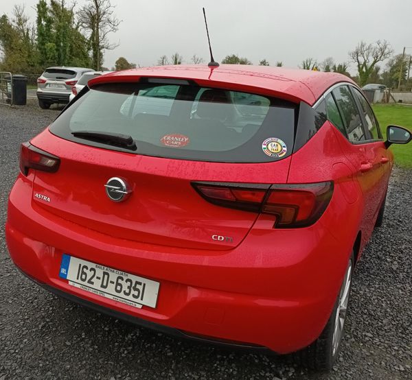 Opel Astra 2016 369013785