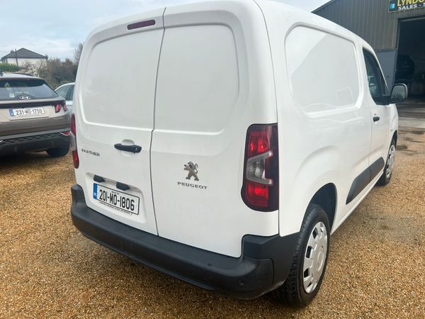 Peugeot partner professional **price inc vat** 369030689