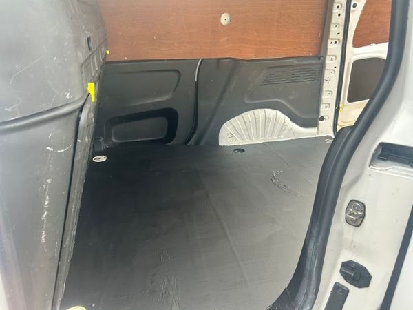 Peugeot partner professional **price inc vat** 369030695