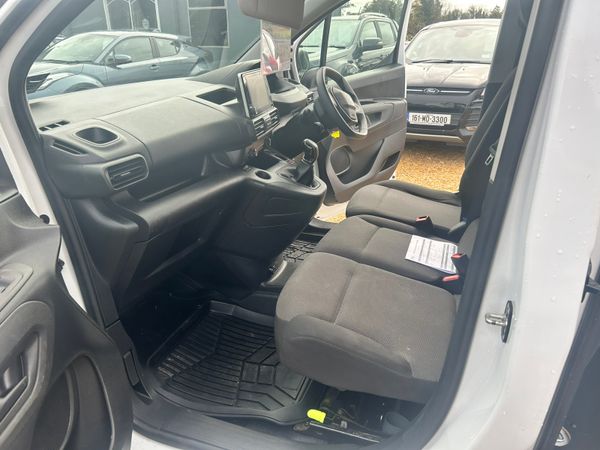 Peugeot partner professional **price inc vat** 369030696