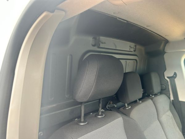 Peugeot partner professional **price inc vat** 369030692