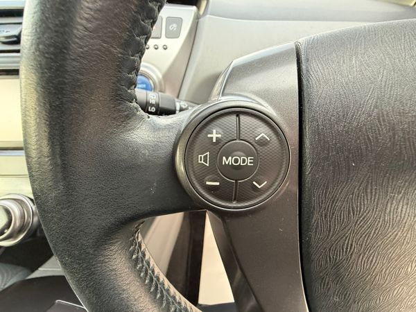 2014 Toyota Prius Plus/alpha1.8 Hybrid auto 7Seate 369048093