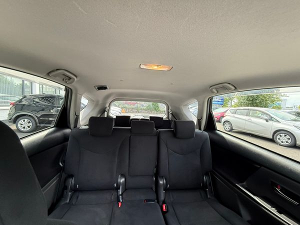 2014 Toyota Prius Plus/alpha1.8 Hybrid auto 7Seate 369048107