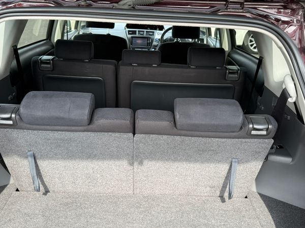 2014 Toyota Prius Plus/alpha1.8 Hybrid auto 7Seate 369048108