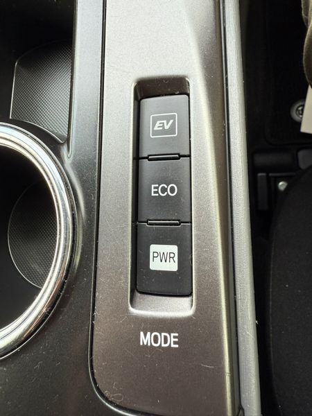 2014 Toyota Prius Plus/alpha1.8 Hybrid auto 7Seate 369048100