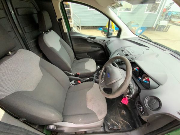 Ford Transit Courier 369049794