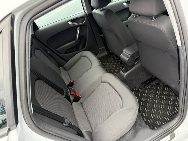 2015 Audi A1 1.4 petrol automatic, 48k Miles only 369054037