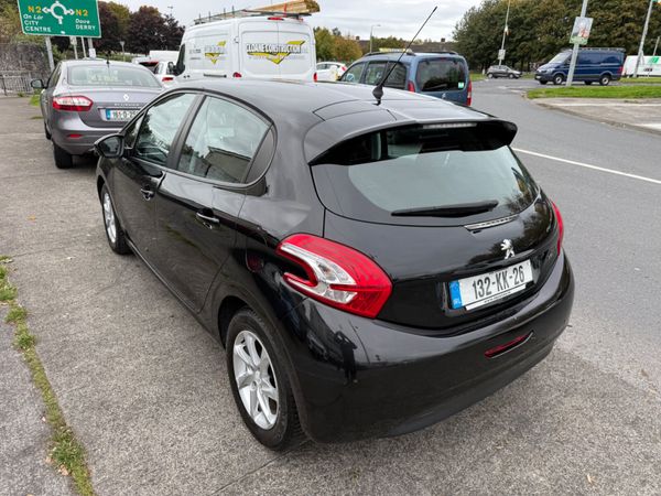 Peugeot 208 1.4HDI AUTO New NCT 369050512