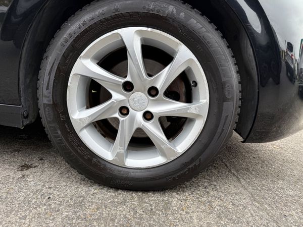Peugeot 208 1.4HDI AUTO New NCT 369050520
