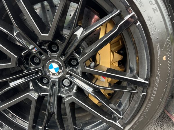 242 BMW M5 - Ultimate Pack - Ceramics 369098606