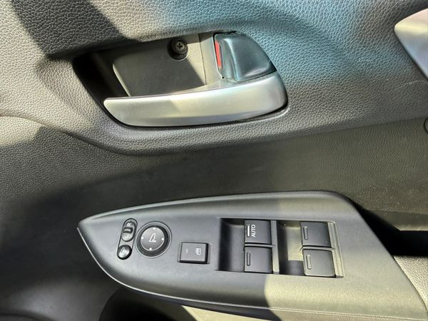 2014 Honda Jazz/Fit 1.5 Hybrid,Auto ,51K Miles 369125216