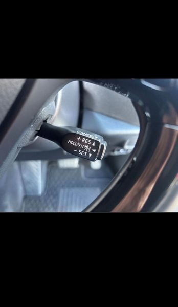 2018 Toyota C-HR (Automatic) – Only 74,000 km! 369125893
