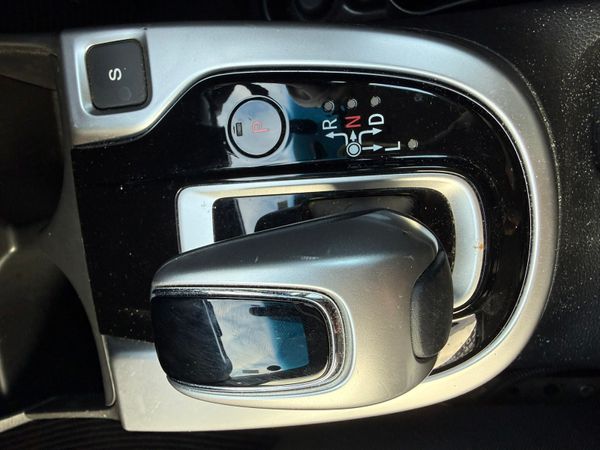 2018 Honda Fit 1.5 Petrol Hybrid ,Automatic 369127354