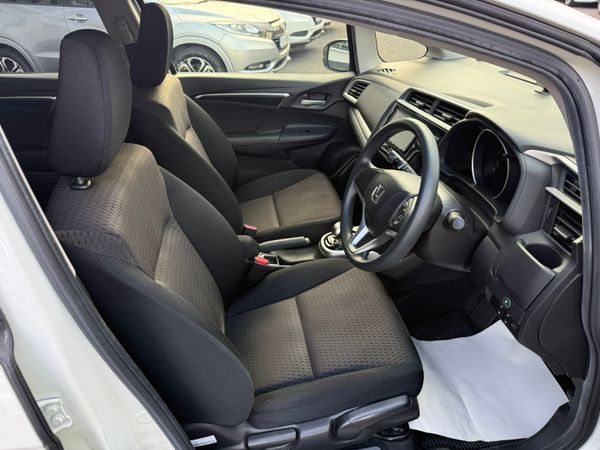 2018 Honda Fit 1.5 Petrol Hybrid ,Automatic 369127362