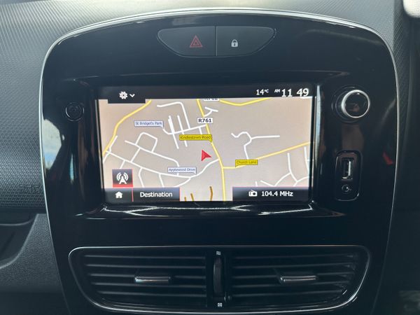 Renault Clio 2019 369132376