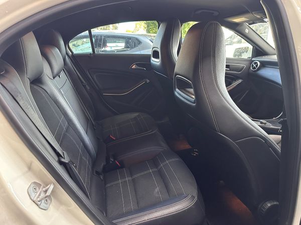 Mercedes-Benz A-Class 2014 369133830