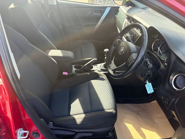 Toyota Auris 1.4d4d 369143416