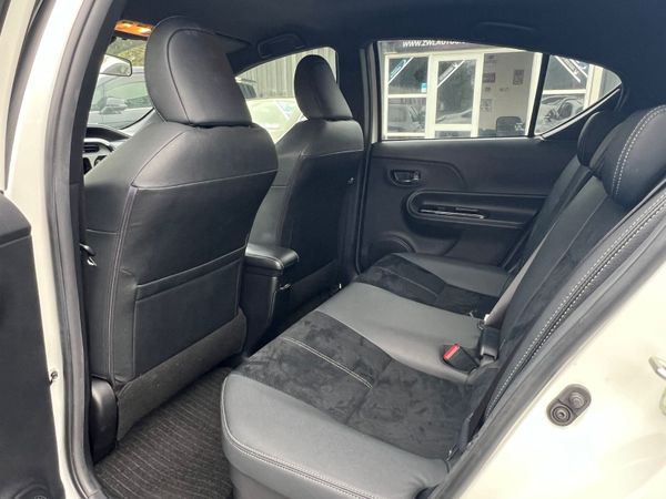 19 Toyota Aqua GR-sport 369168964