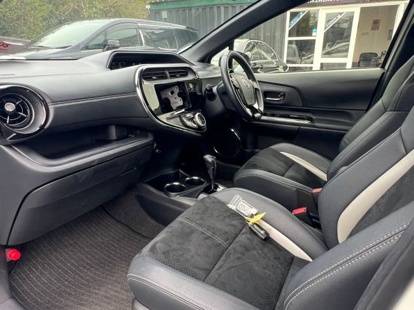 19 Toyota Aqua GR-sport 369168966