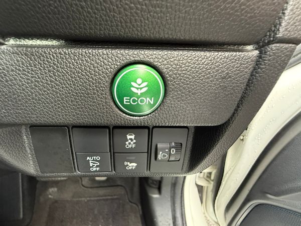 2017 Honda Fit 1.5 Petrol Hybrid ,Auto ,42K Miles 369163793