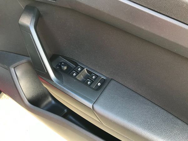 182 Seat Arona Se Technology Tsi 1.0L Petrol... 369174270