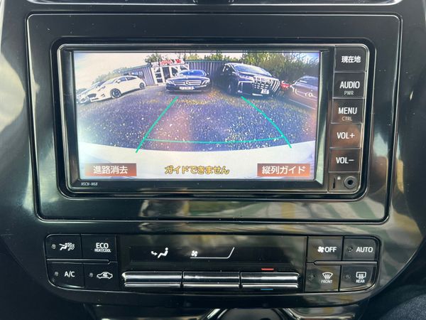 21 Toyota Prius very low mileage 369174325