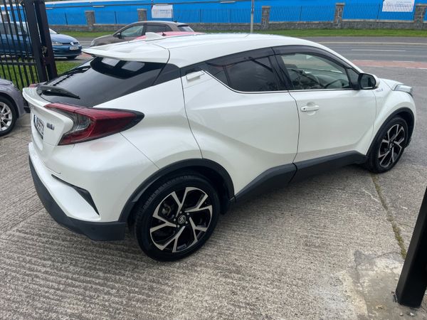 TOYOTA C-HR 2019, 1.8 HYBRID AUTO LOW KM HIGH SPEC 369175518