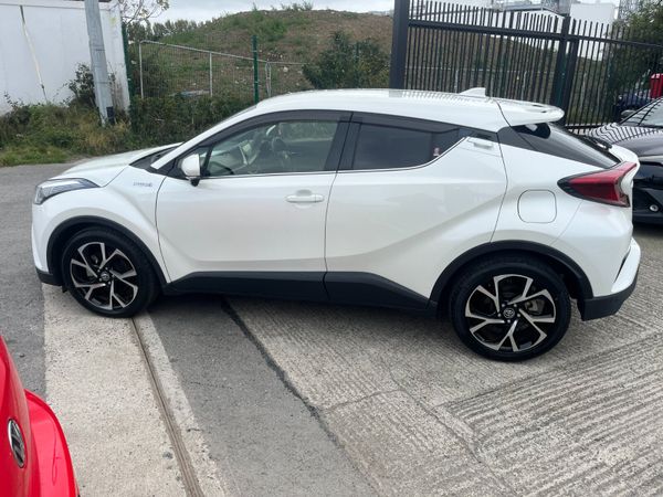 TOYOTA C-HR 2019, 1.8 HYBRID AUTO LOW KM HIGH SPEC 369175528
