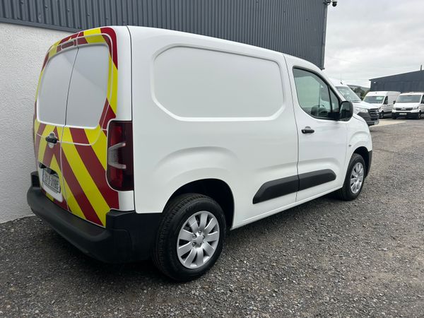 2021 Opel Combo 'Price Inc VAT 369179209