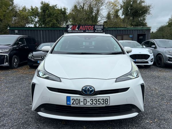 20 Toyota Prius Hybrid 369173957
